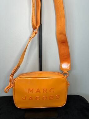 Marc Jacobs The Camera Bag Orange Patent Leather Crossbody Adjustable Strap